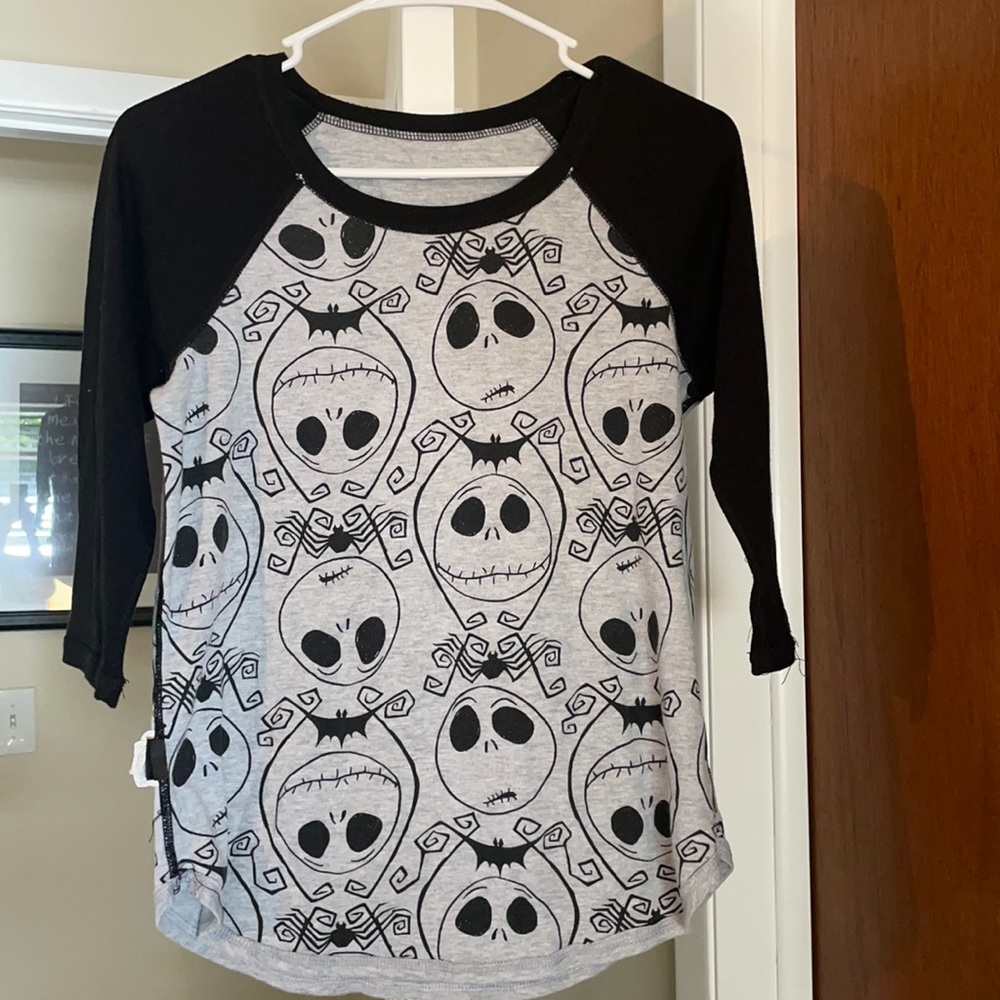 Disney Nightmare Before Christmas Reversible three-quarter sleeve shirt